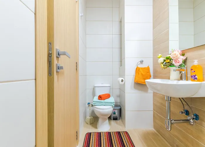 Appartement Brand New Spacious With Far Sea View